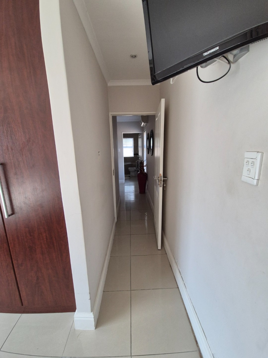 4 Bedroom Property for Sale in Bluewater Bay Eastern Cape